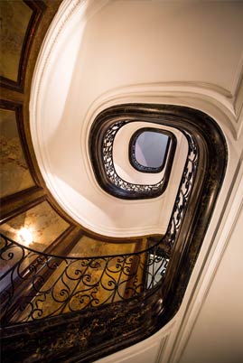 Escalier de l'étude LBMB